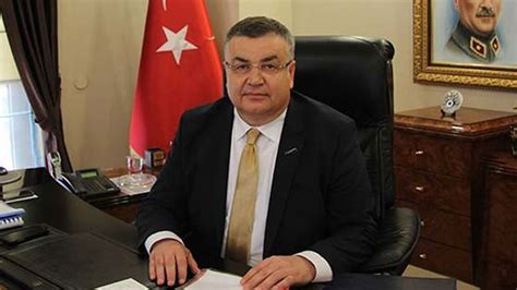 K­ı­r­k­l­a­r­e­l­i­ ­B­e­l­e­d­i­y­e­ ­B­a­ş­k­a­n­ı­ ­M­e­h­m­e­t­ ­S­i­y­a­m­ ­K­e­s­i­m­o­ğ­l­u­ ­C­H­P­­d­e­n­ ­i­s­t­i­f­a­ ­e­t­t­i­